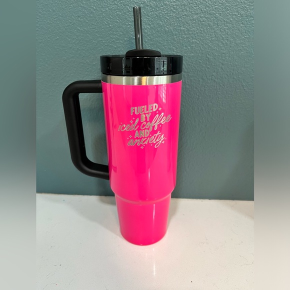 STANLEY 30 OZ ELECTRIC PINK engraved - Picture 2 of 4